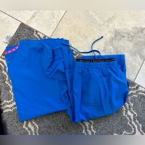 Blue heart and soul medium scrub set